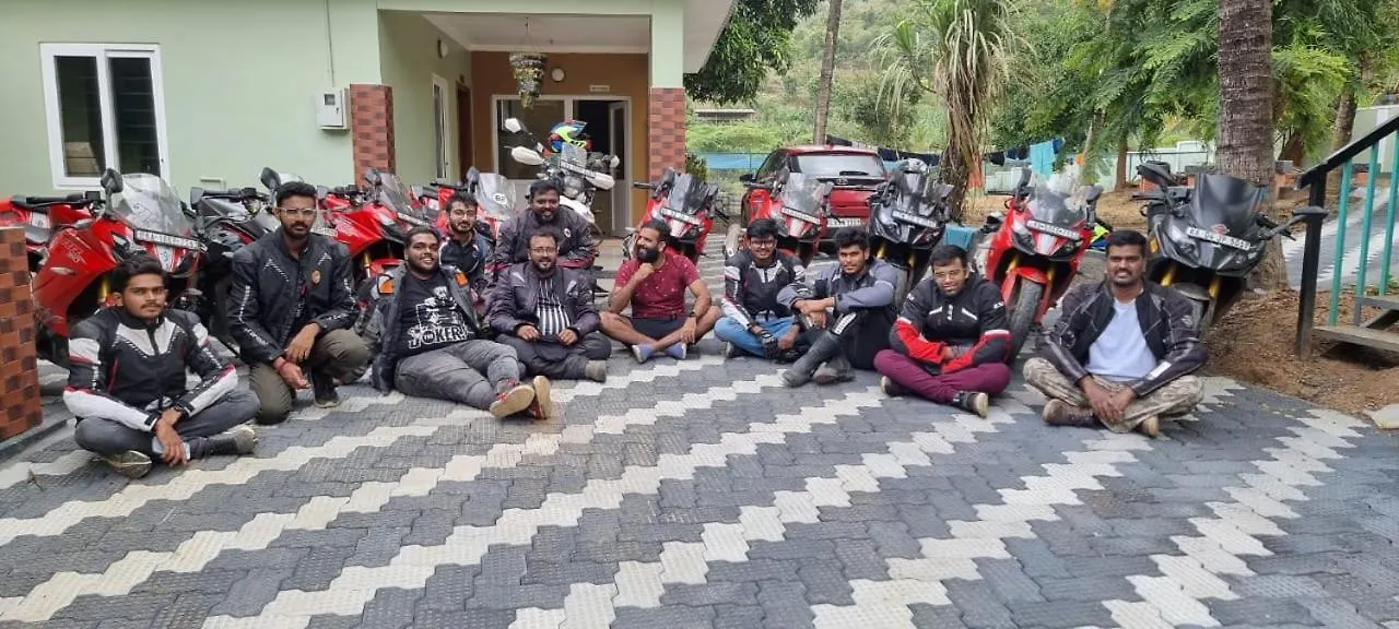 Midway Crest Farmstay Attappadi India